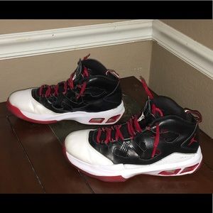 NIKE ✔️ Air Jordan Jumpman PRO M9 Clean Sneakers